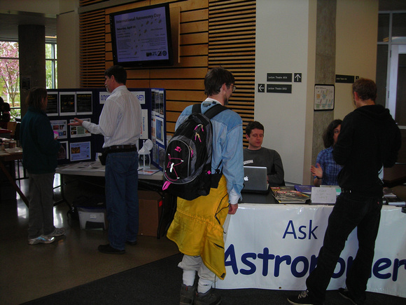 Ask an Astronomer table