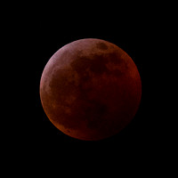 Total Lunar Eclipse - mid-totality