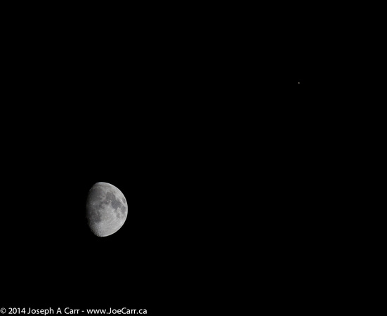 Conjunction of the Moon and Saturn