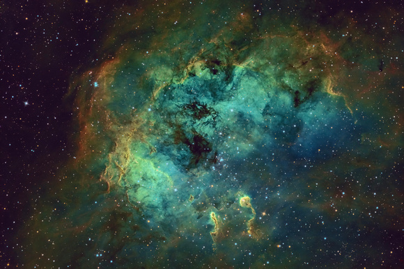 IC410 - The Tadpoles Nebula in SHO (Hubble) palette