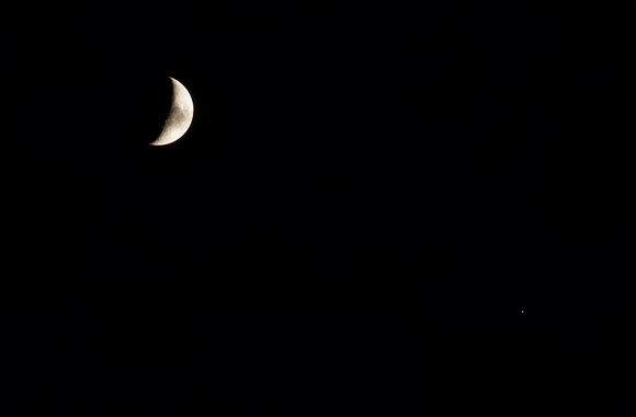 Waxing Crescent Moon and Jupiter in 3° conjunction