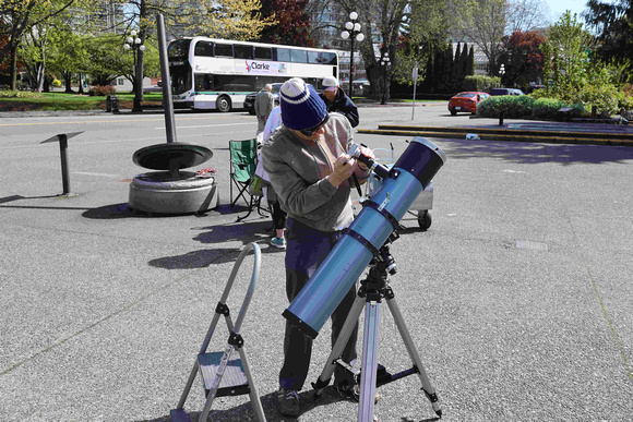 Alex setting up for Solar viewing from the plaza