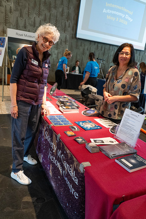 Marjie & Sandy at the RASC Welcome Desk