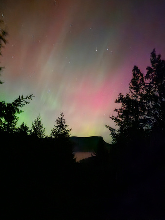 Aurora Oct 10/24 - East over Mnt. Maxwell & Strait
