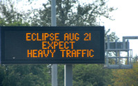 Highway sign warning of eclipse-caused heavy traffic